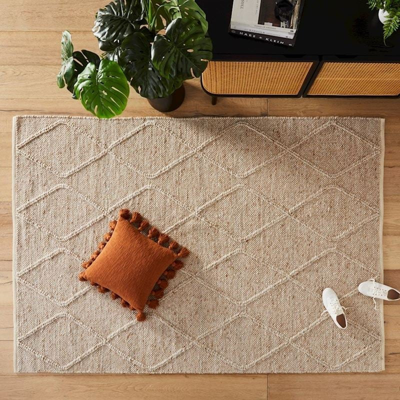 How to Choose the Right Rug for Your Home Office