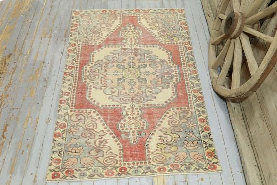 Rugs Trends For 2023 Whats In And Whats Out