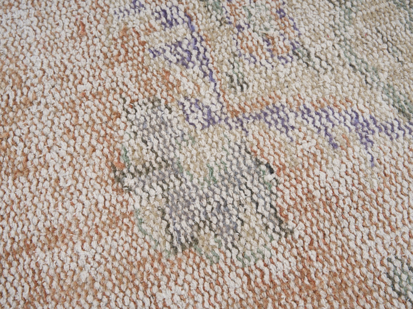 1272 - 5'2" x 9'1"