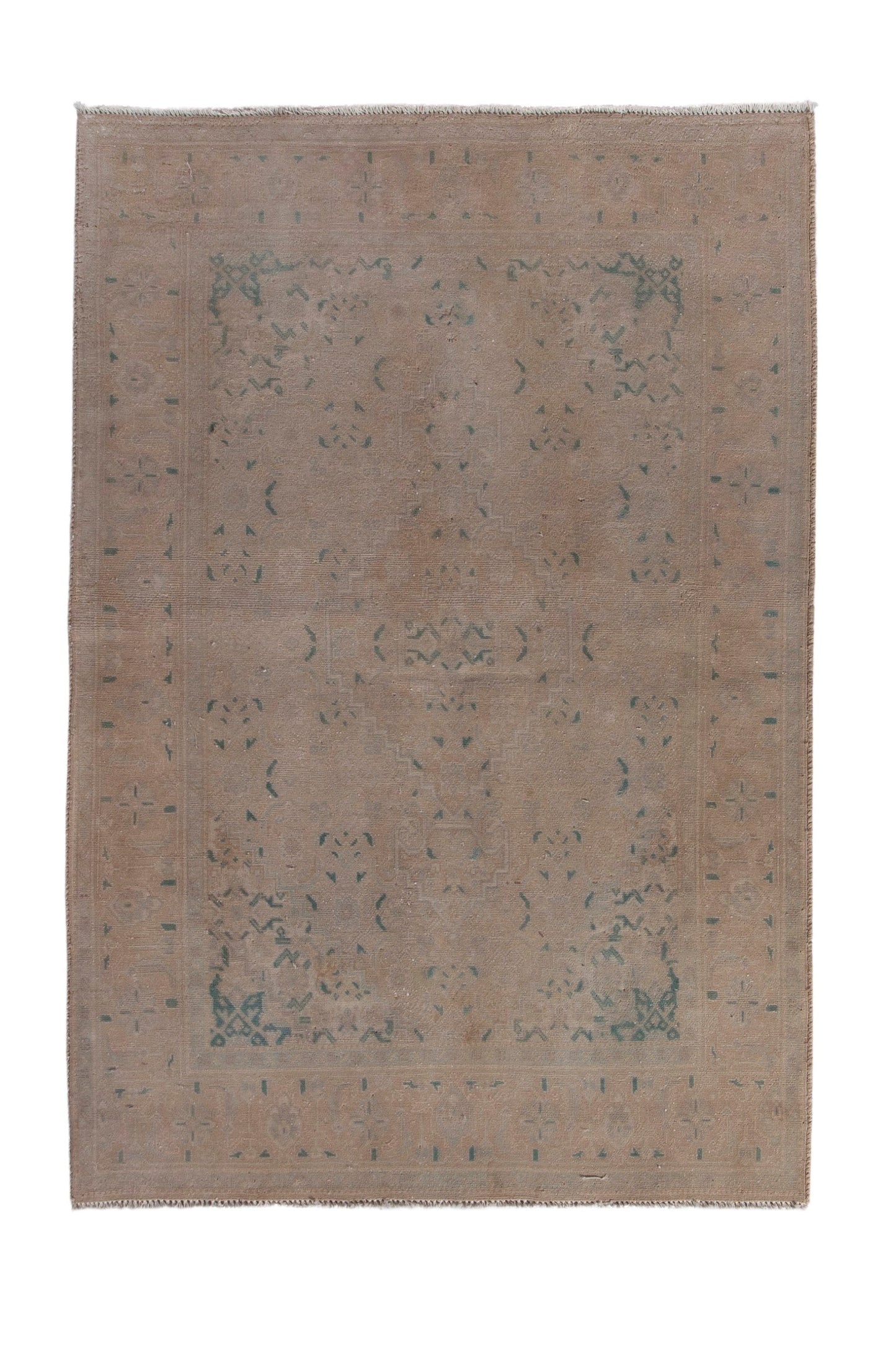 4096 - 3'4" x 4'10"