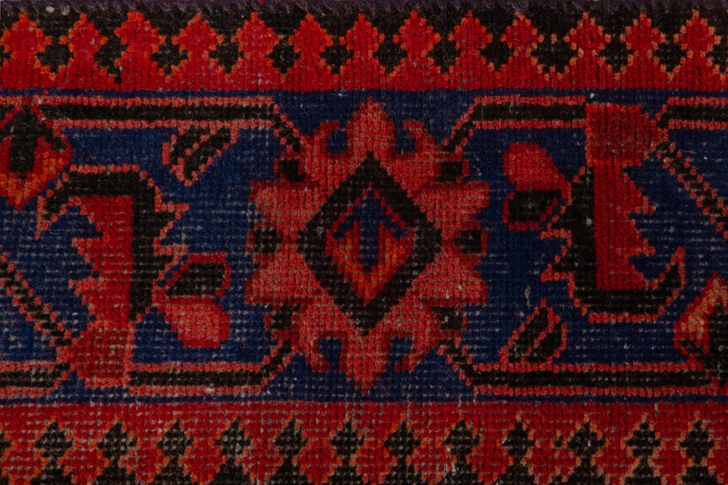 1287 - 3'7" x 10'11"