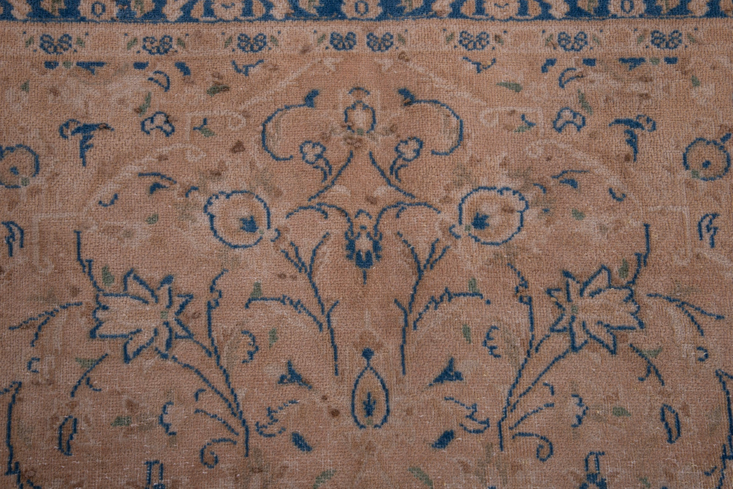 1443 - 7'10" x 11'8"