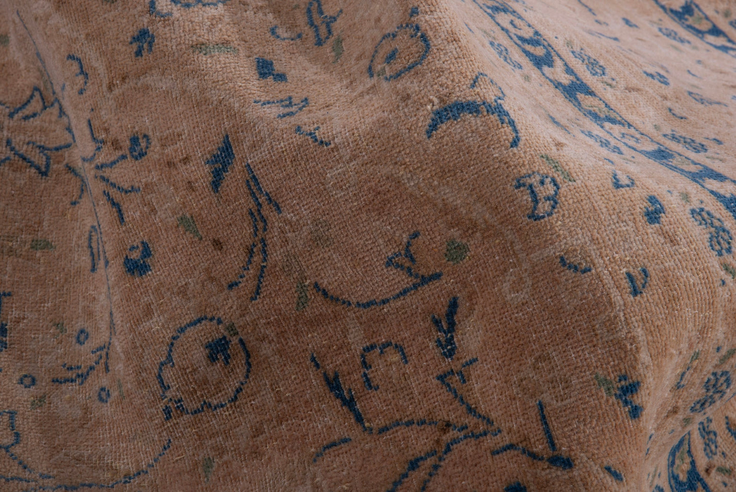 1443 - 7'10" x 11'8"