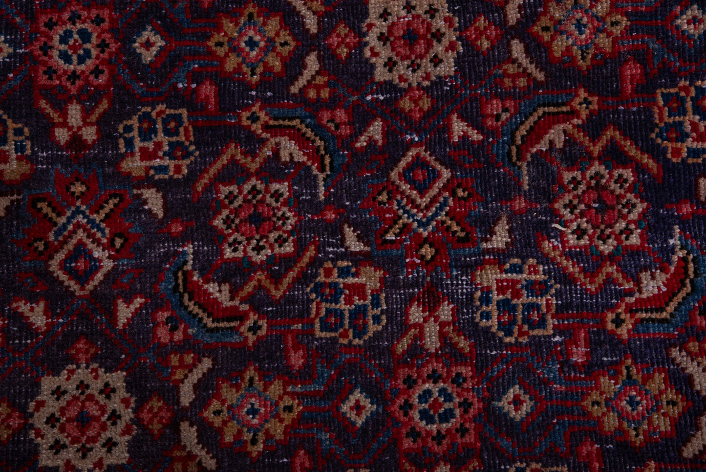 Reserved - 4446 - 9'11" x 12'8"