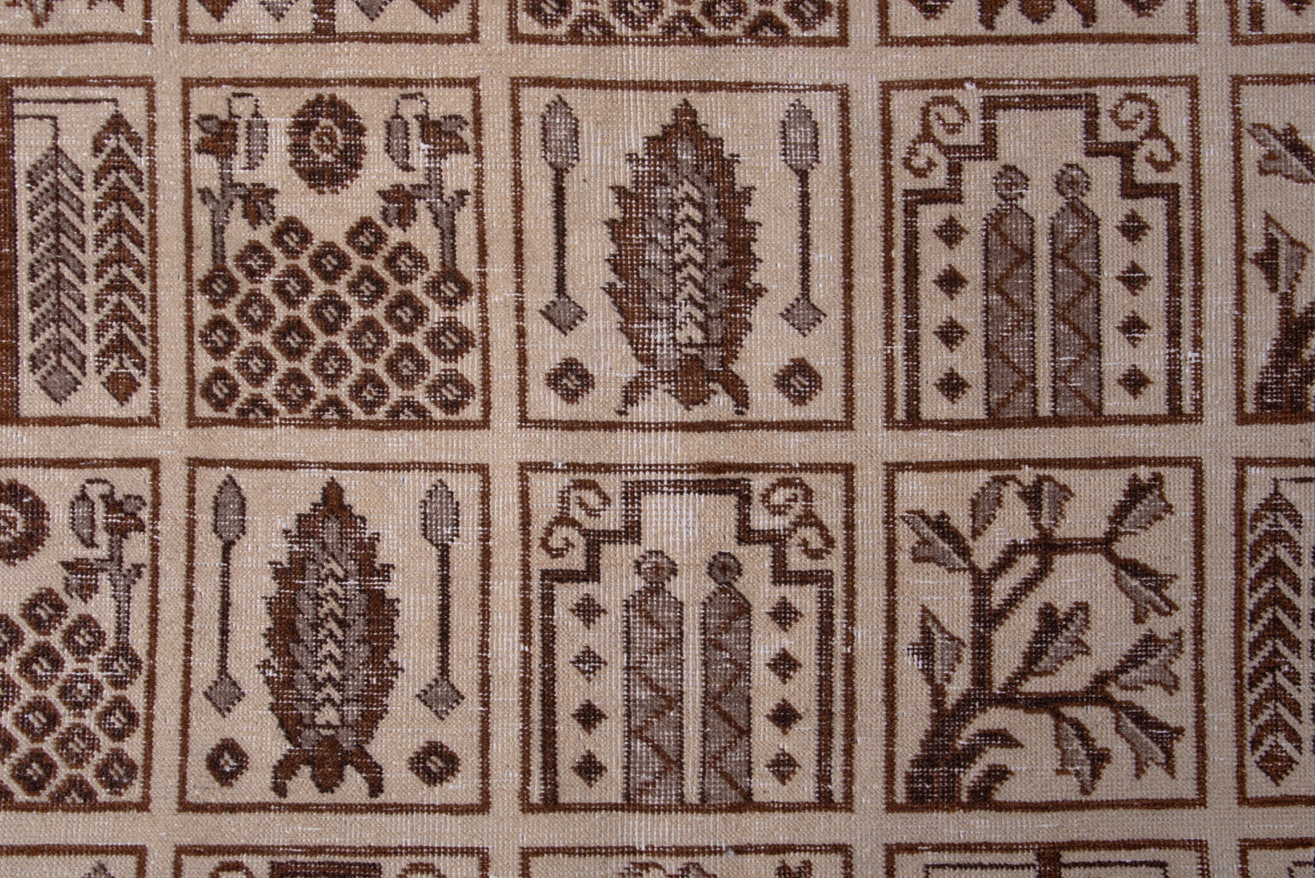 1465 - 9'9" x 11'11"