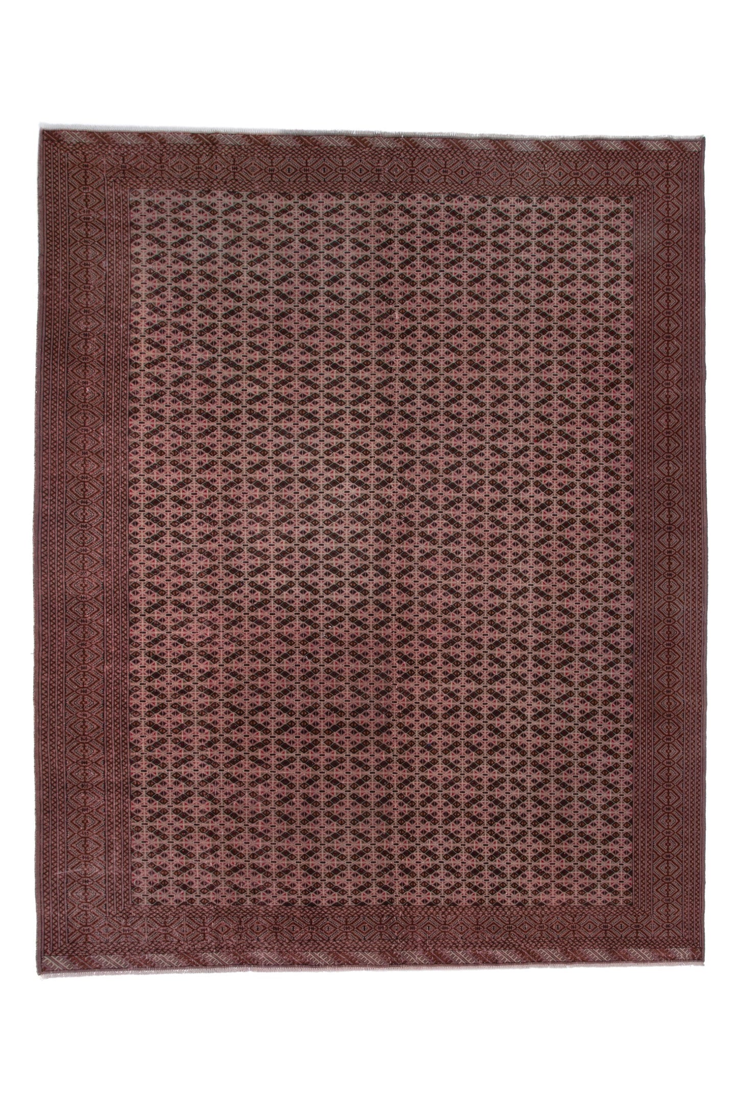 4468 - 10'3" x 12'4"