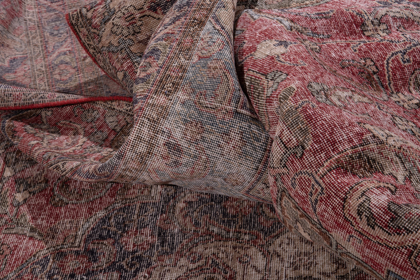 1469 - 11'6" x 18'1"