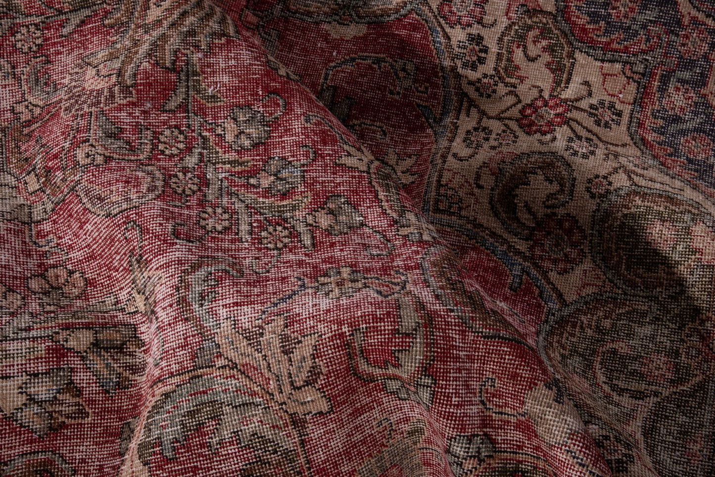 1469 - 11'6" x 18'1"