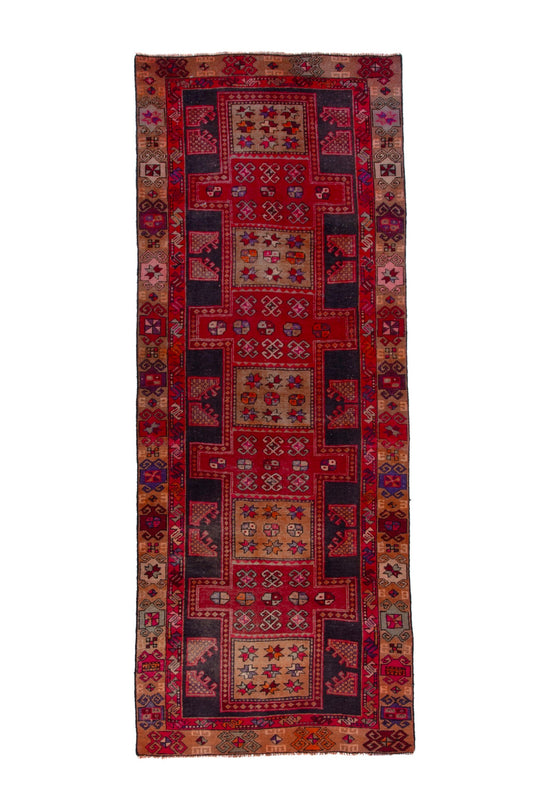 1546 - 3'10" x 10'2"