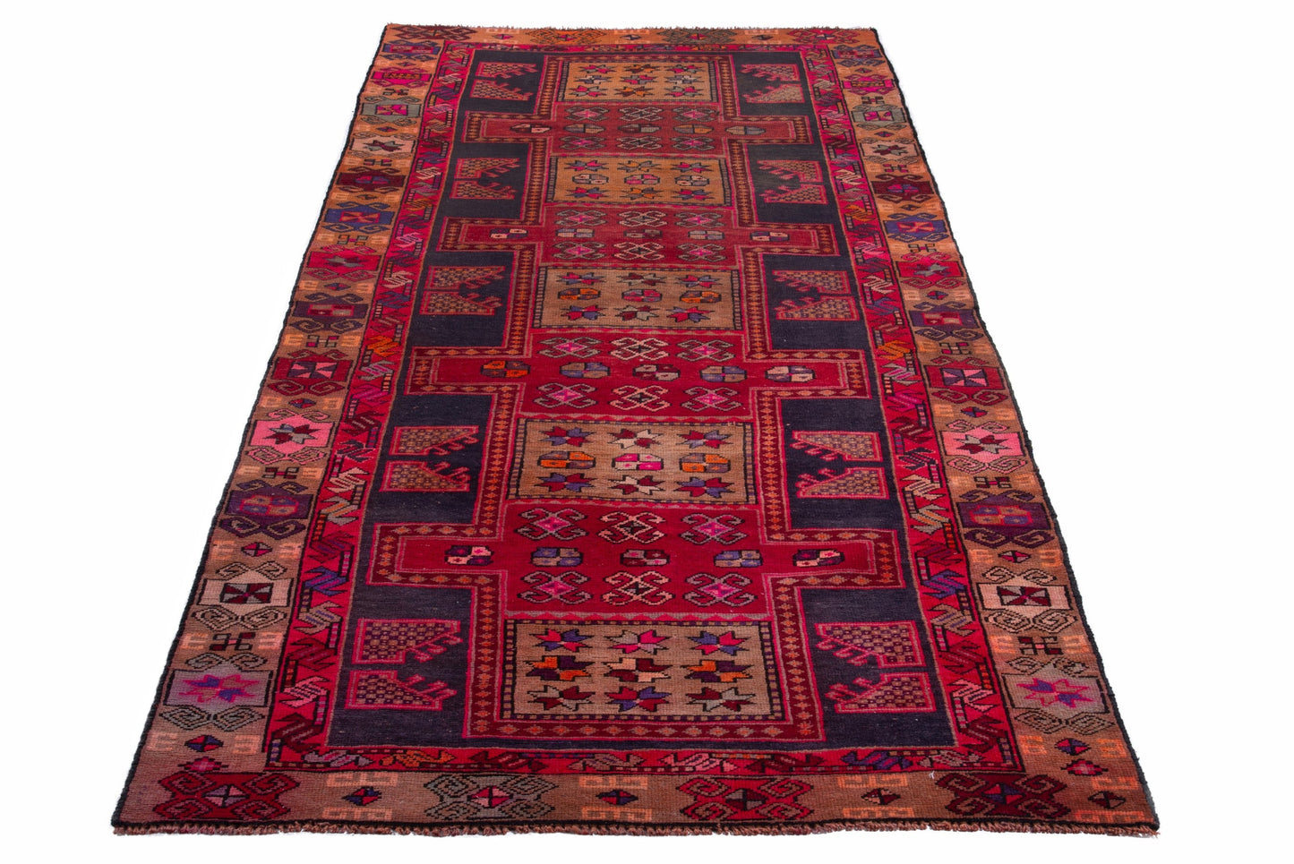 1546 - 3'10" x 10'2"