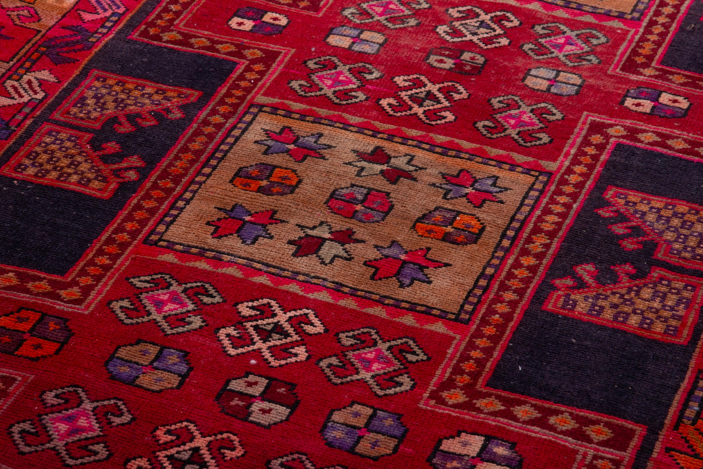 1546 - 3'10" x 10'2"