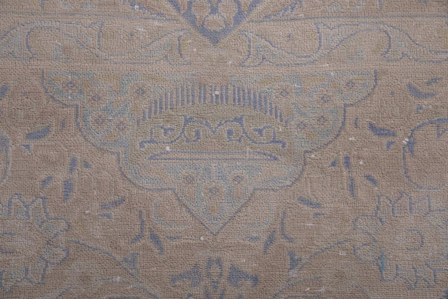 1665 - 9'9" x 12'10"