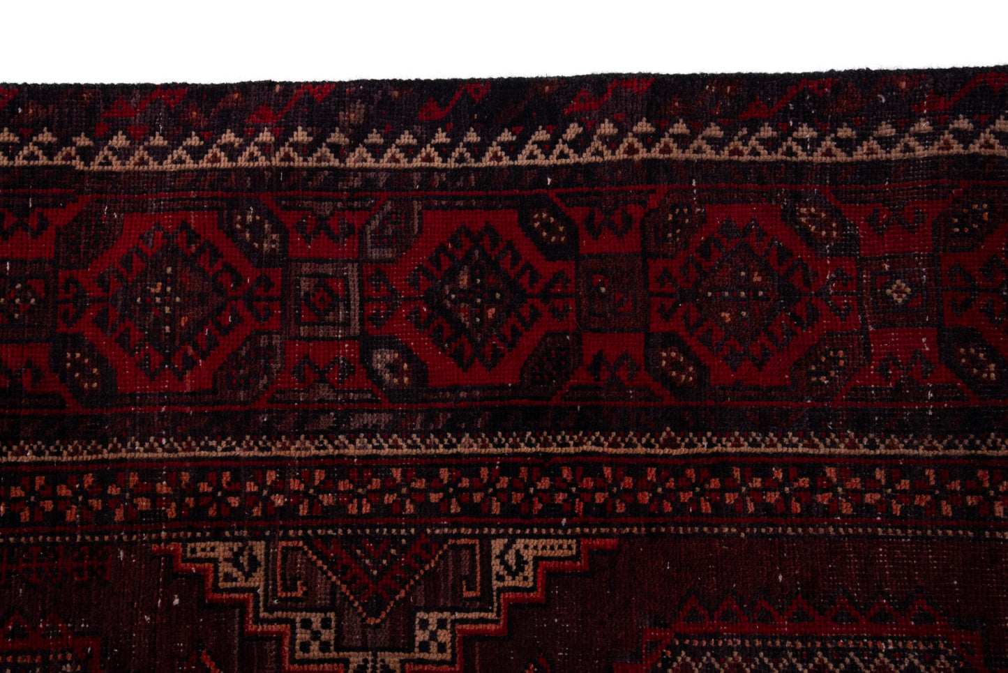 1676 - 4'11" x 13'10"