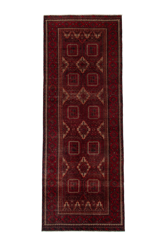 1676 - 4'11" x 13'10"