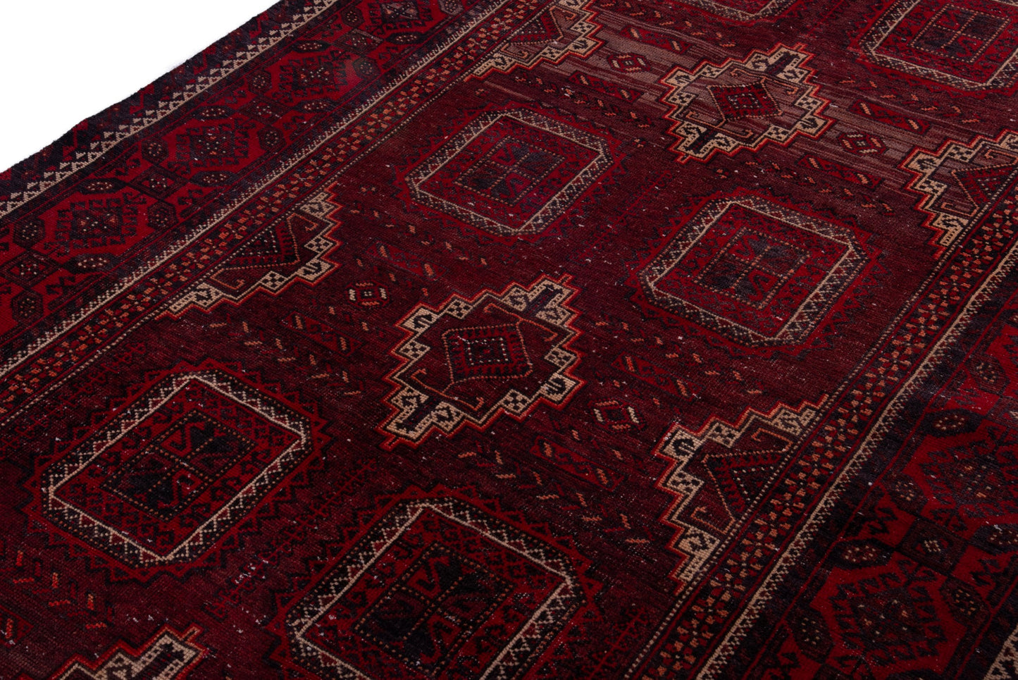 1676 - 4'11" x 13'10"