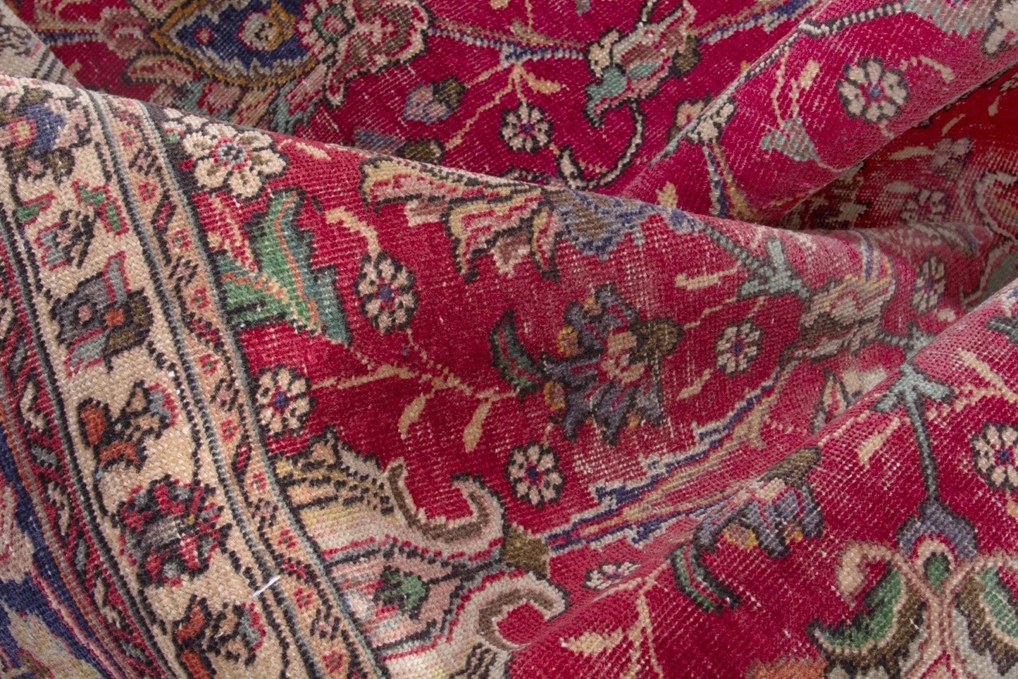 1708 - 9'10" x 11'7"