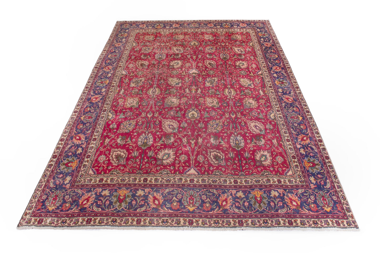 1708 - 9'10" x 11'7"