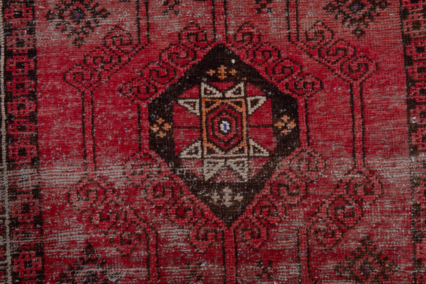 4731 - 2' x 4'9"