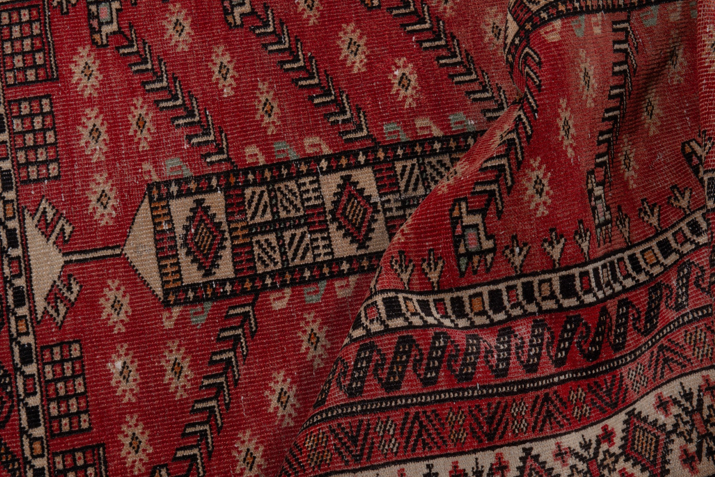 1764 - 3'10" x 6'10"