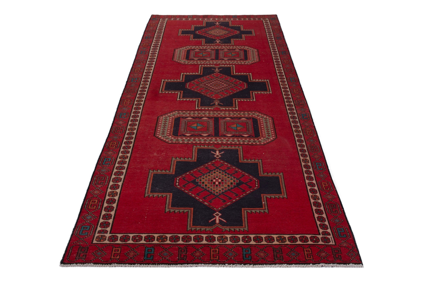 1810 - 3'11" x 10'5"