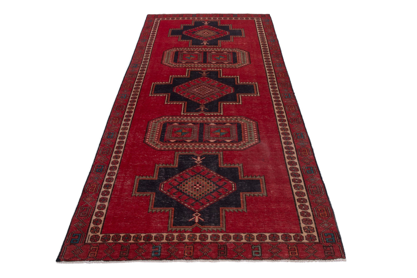 1810 - 3'11" x 10'5"