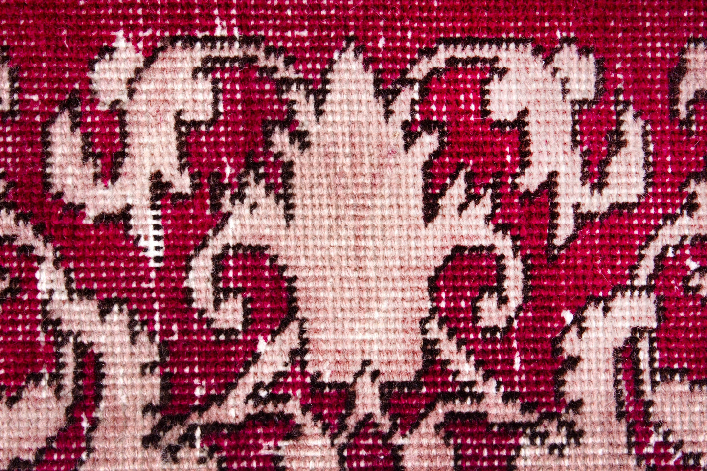 1831 - 2'11" x 18'4"