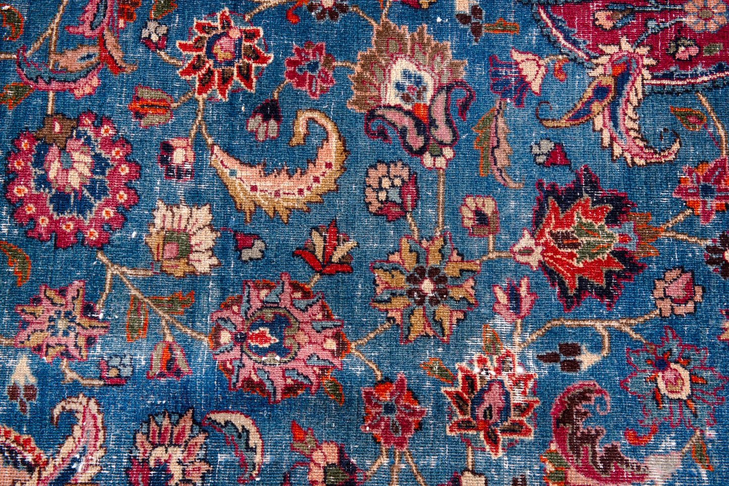 1850 - 10'1" x 13'1"