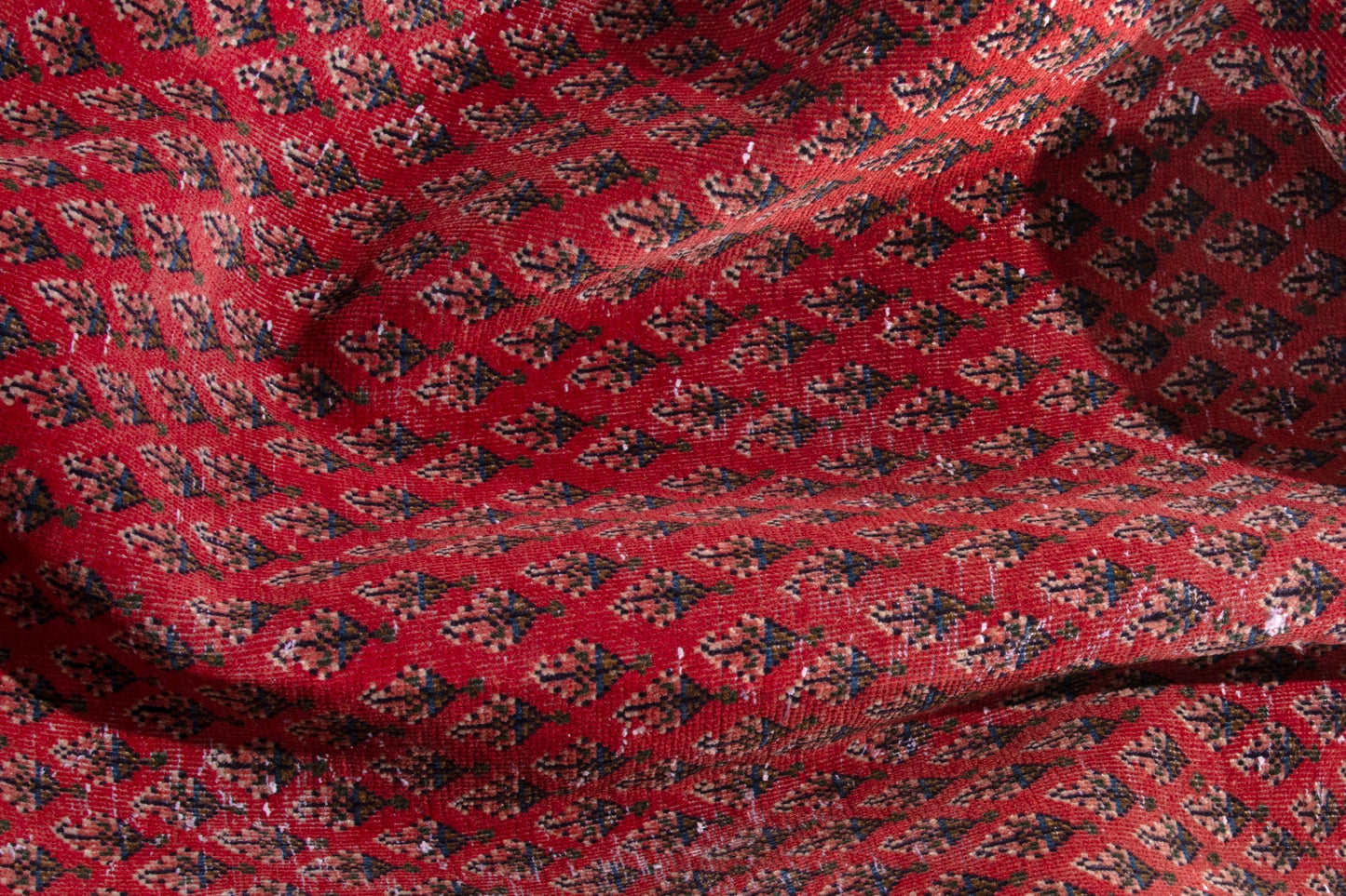 1945 - 6'11" x 10'4"