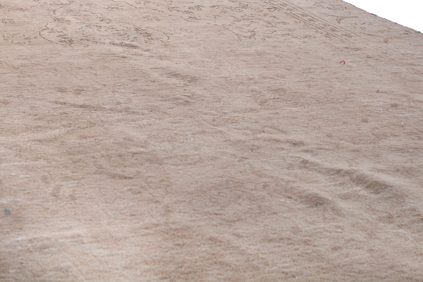 1972 - 5'11" x 9'10"