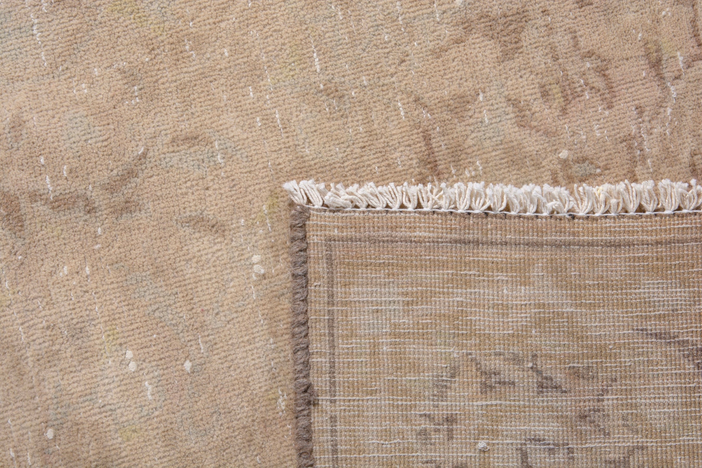 1972 - 5'11" x 9'10"