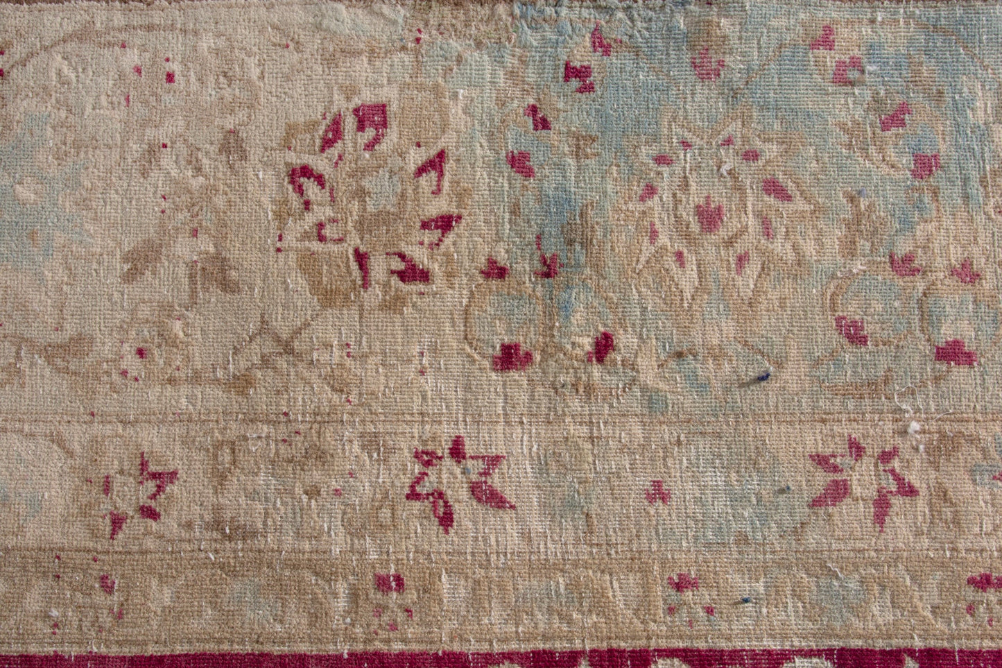 1993 - 8'10" x 12'4"