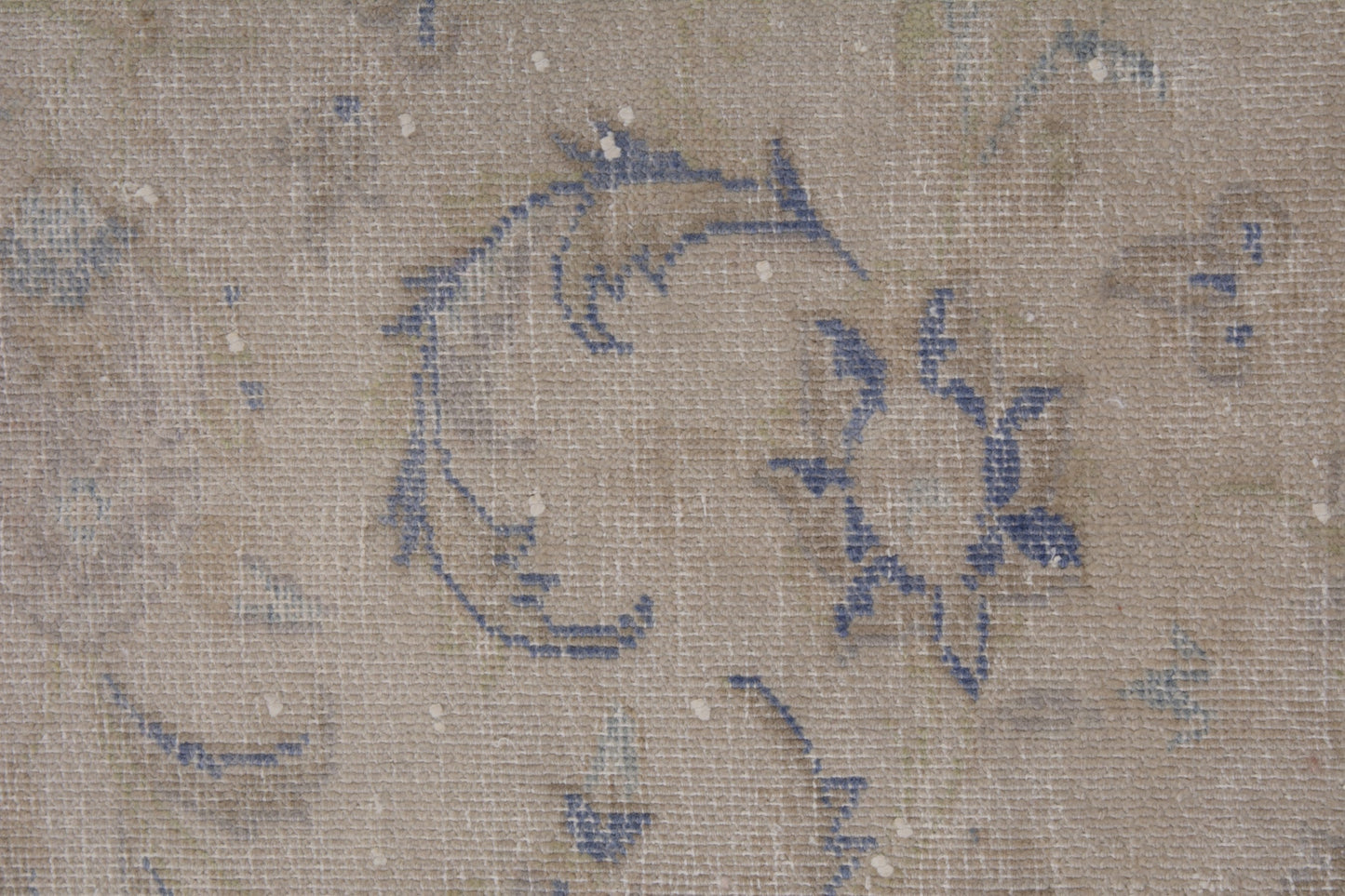 2028 - 7'10" x 10'11"