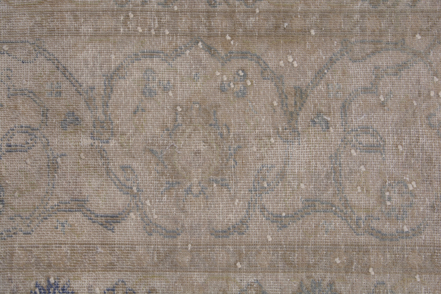 2028 - 7'10" x 10'11"