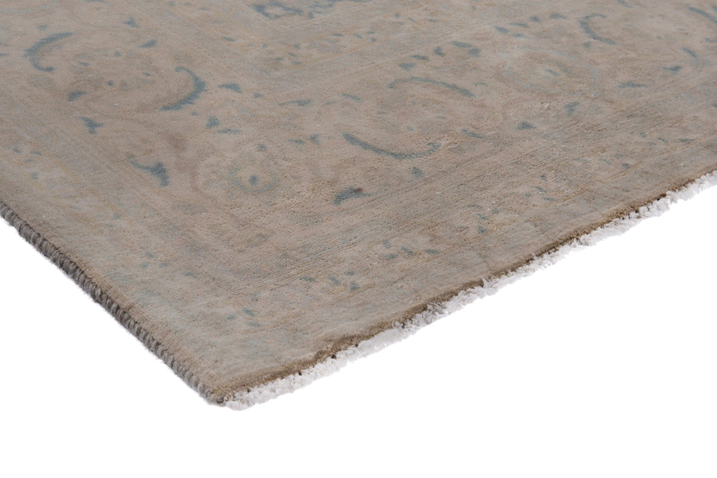 2029 - 7'11" x 10'11"