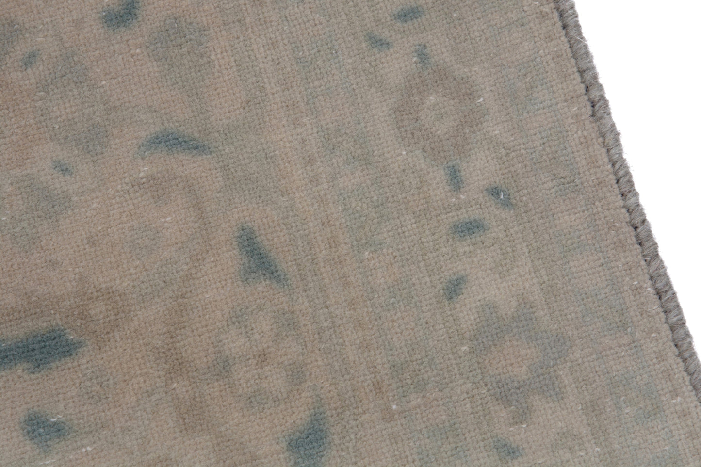 2029 - 7'11" x 10'11"