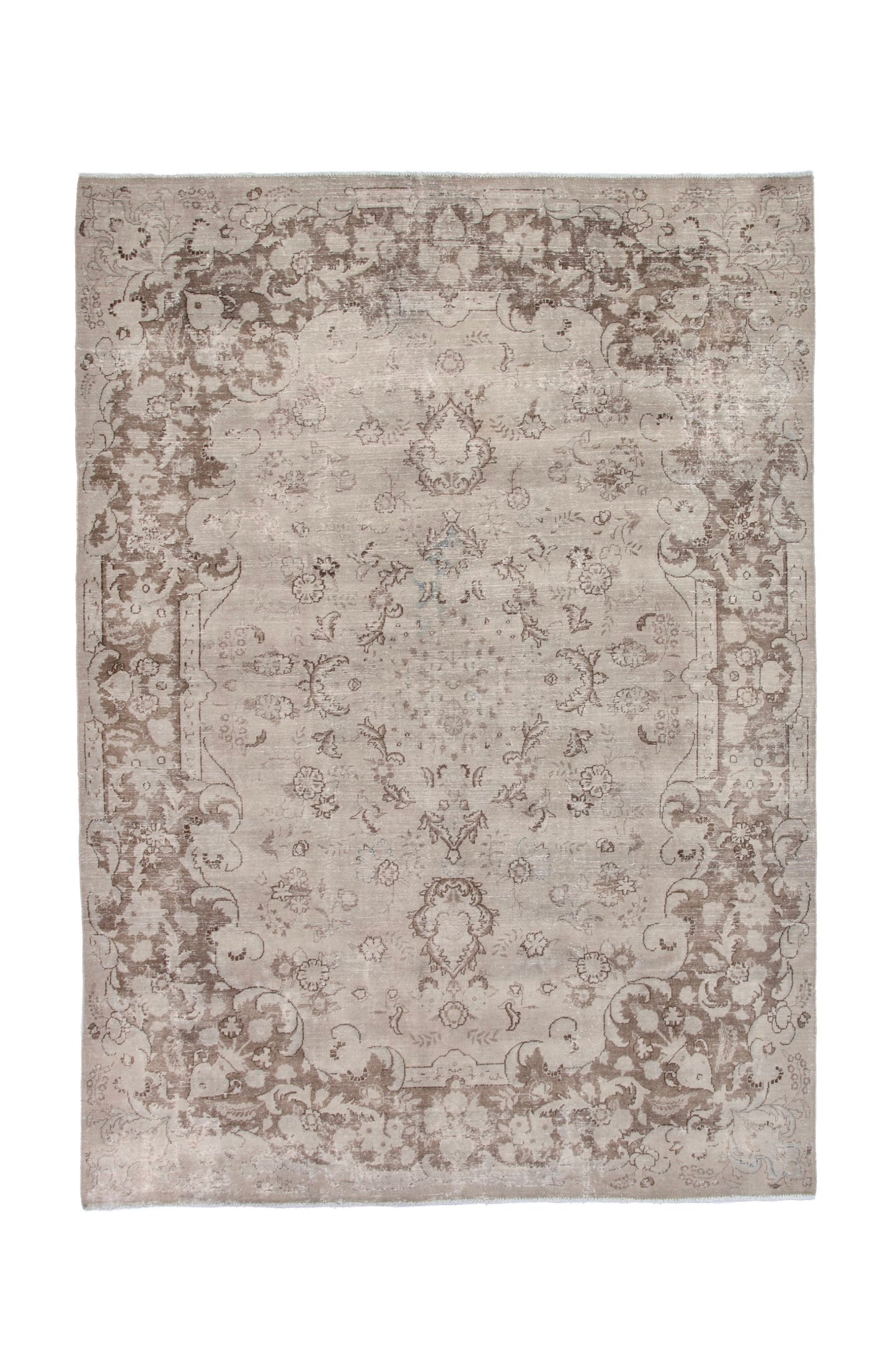 2033 - 8'5" x 11'10"