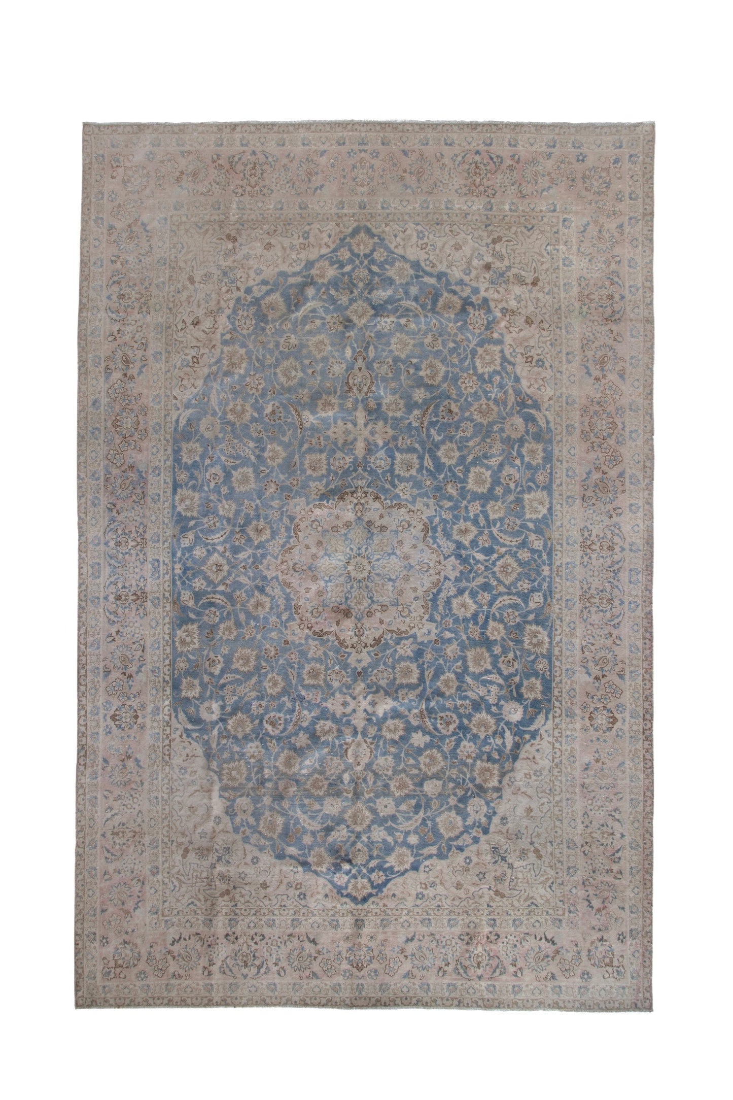 2089 - 10'4" x 15'9"