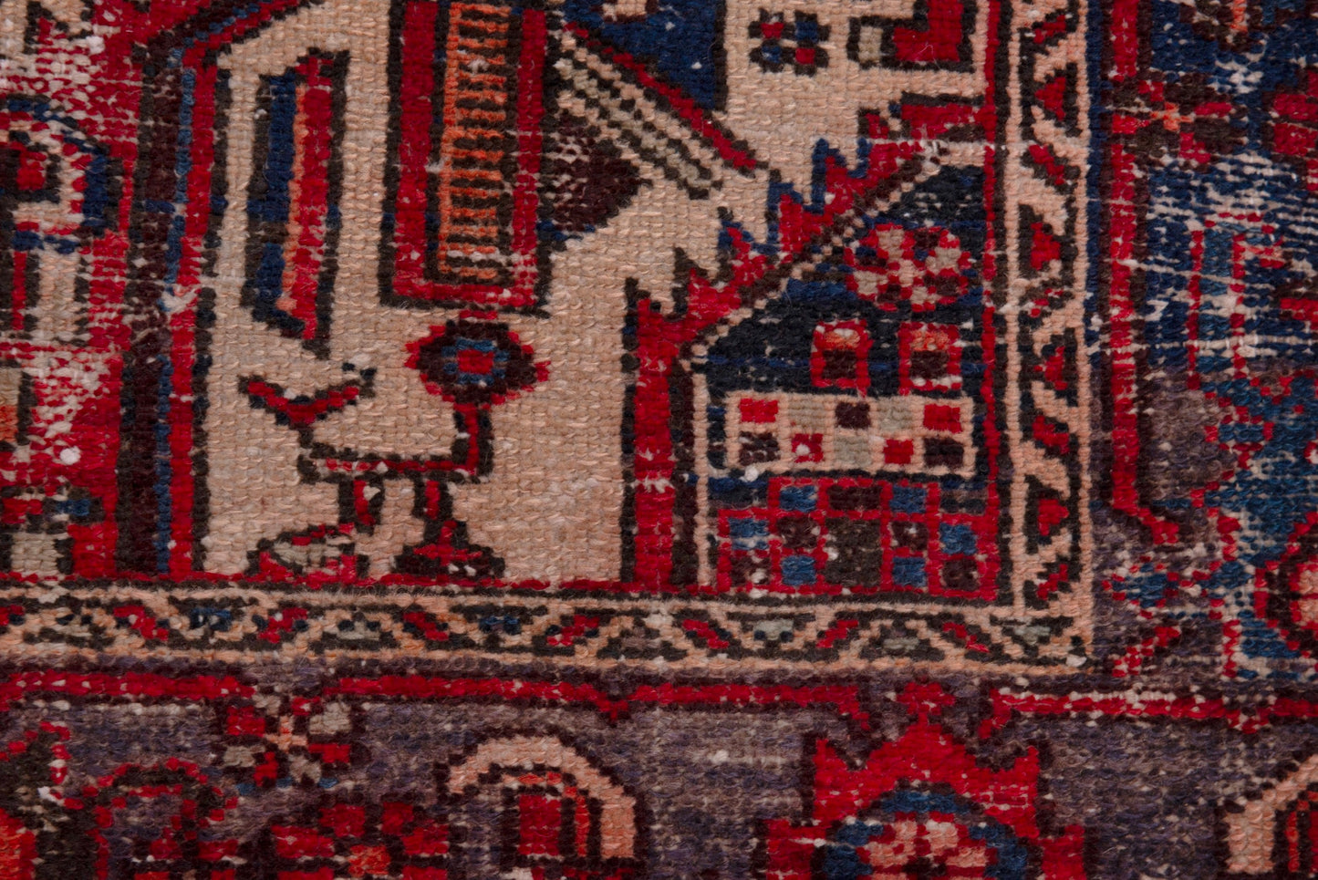 2204 - 3'11" x 11'10"