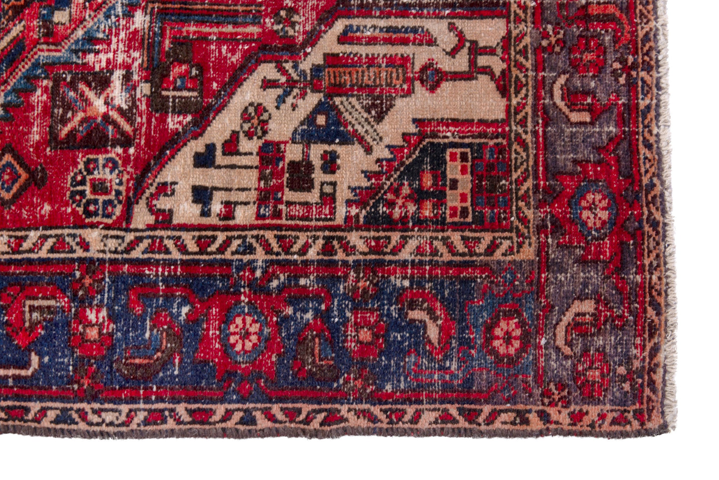 2204 - 3'11" x 11'10"