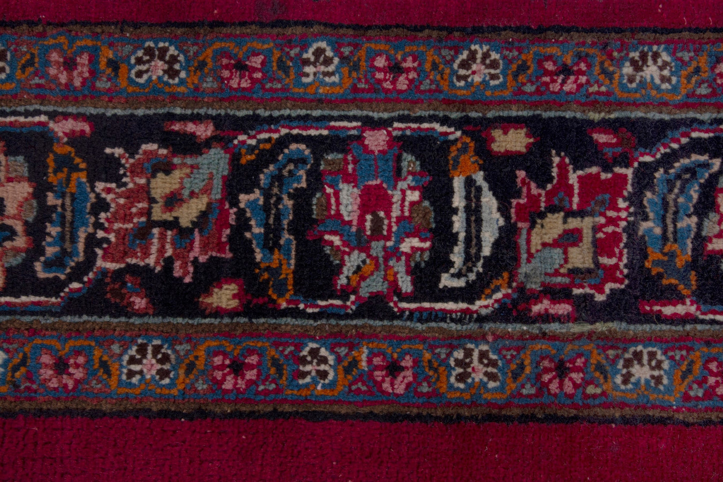 2225 - 3'11" x 12'8"