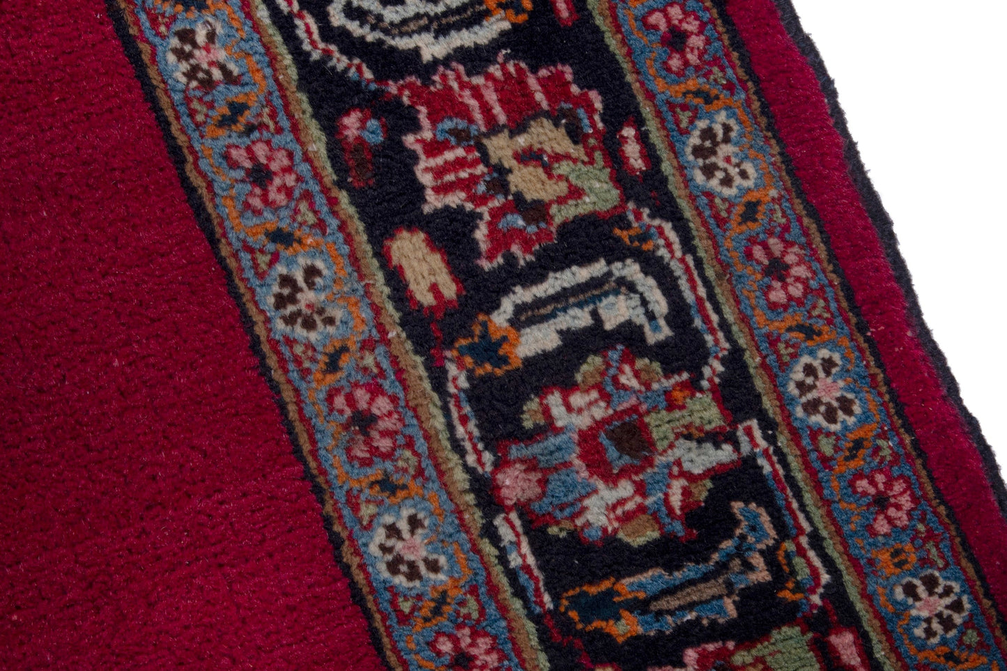 2225 - 3'11" x 12'8"