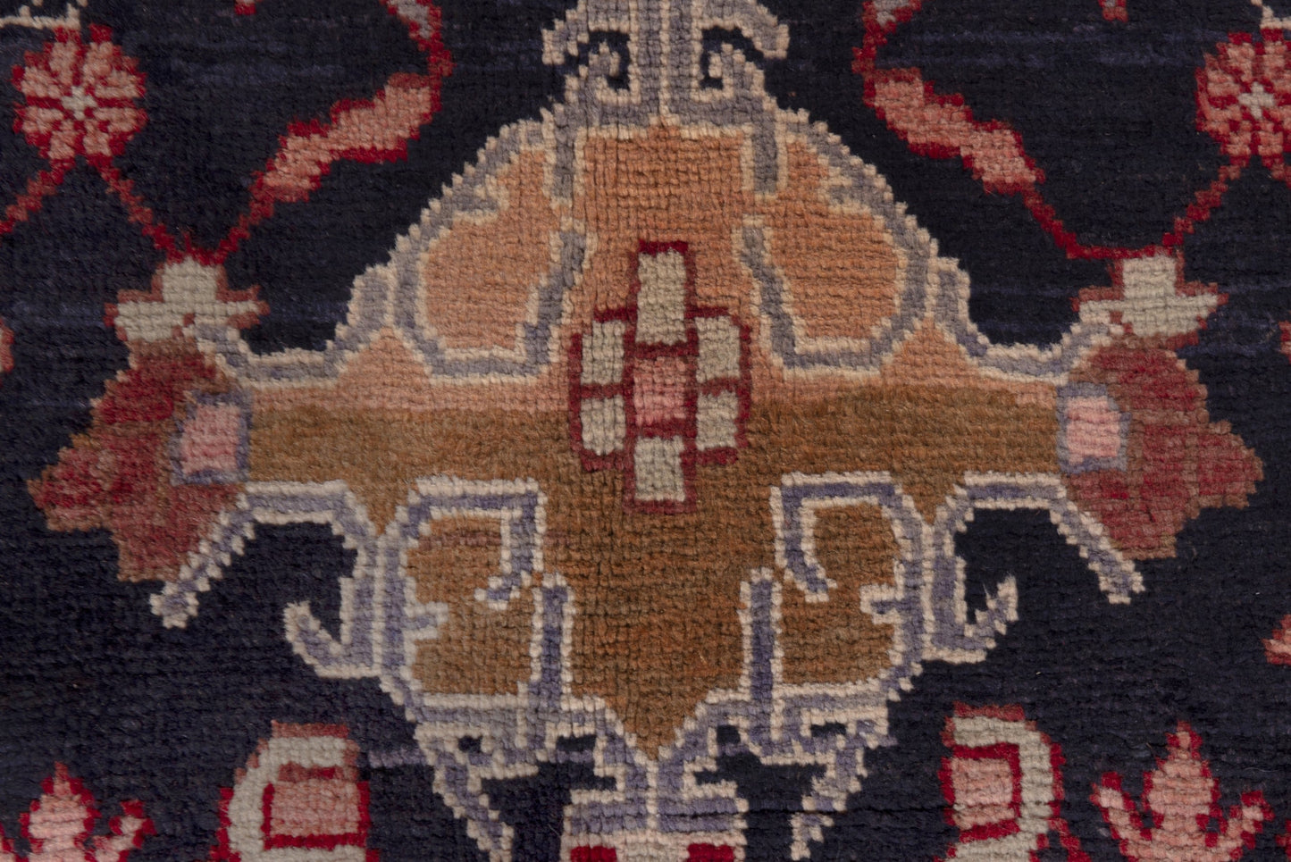 2450 - 4'5" x 10'10"