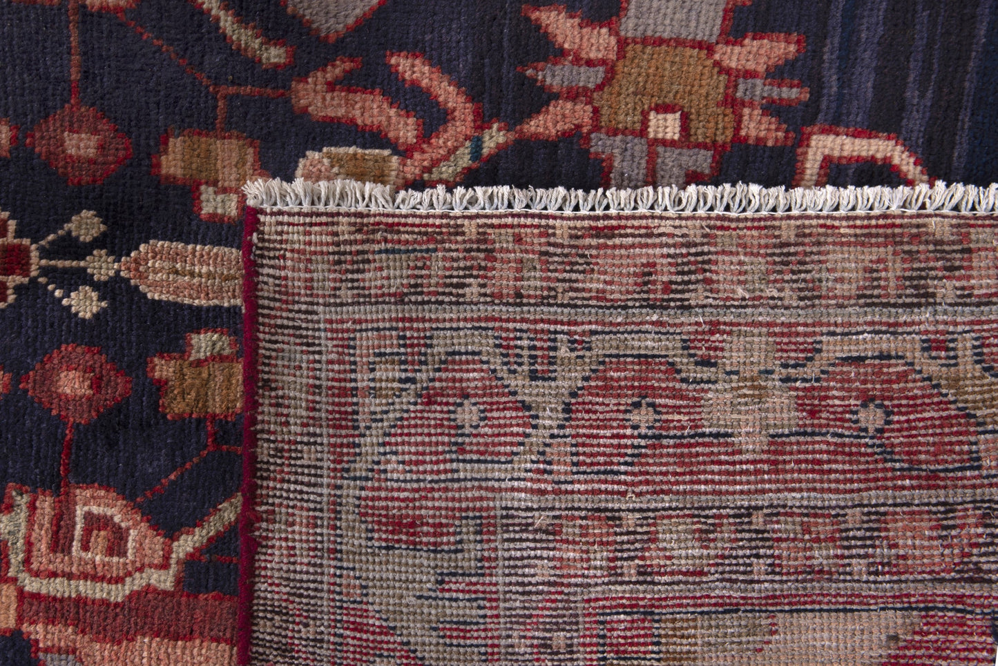 2450 - 4'5" x 10'10"