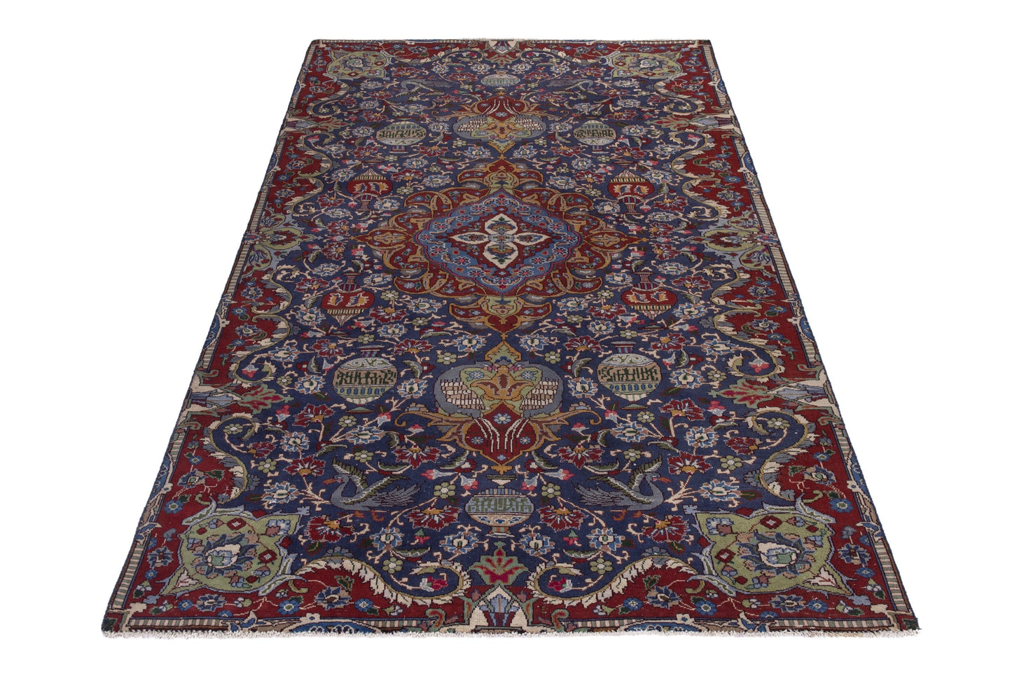 2451 - 4'11" x 8'10"