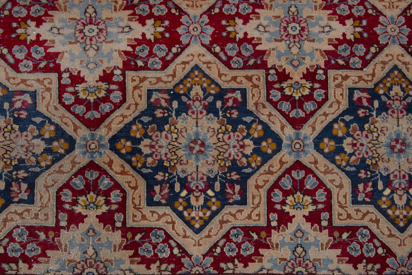 2492 - 9'6" x 12'10"