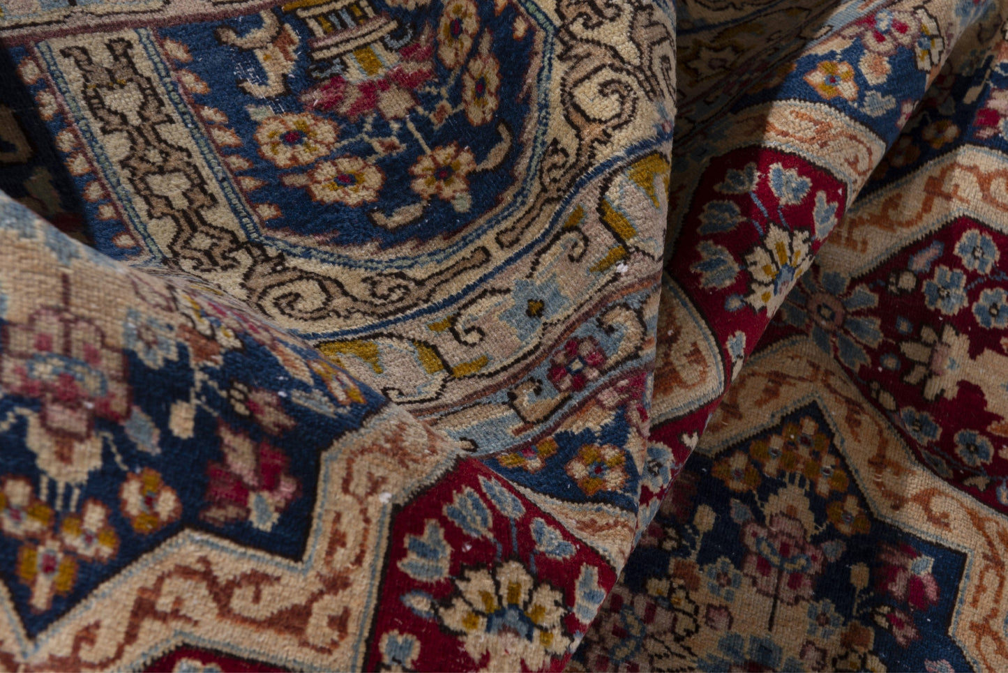 2492 - 9'6" x 12'10"