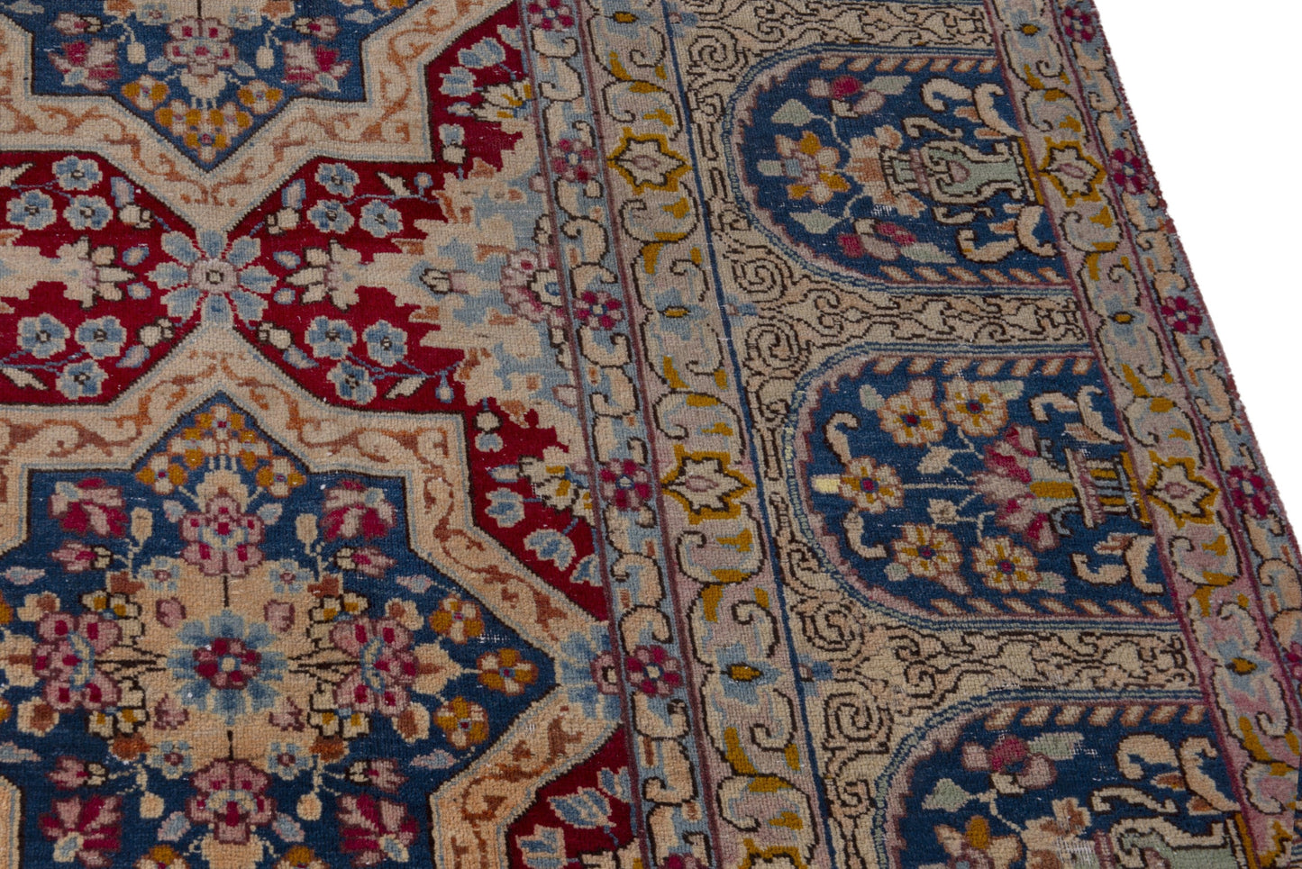 2492 - 9'6" x 12'10"