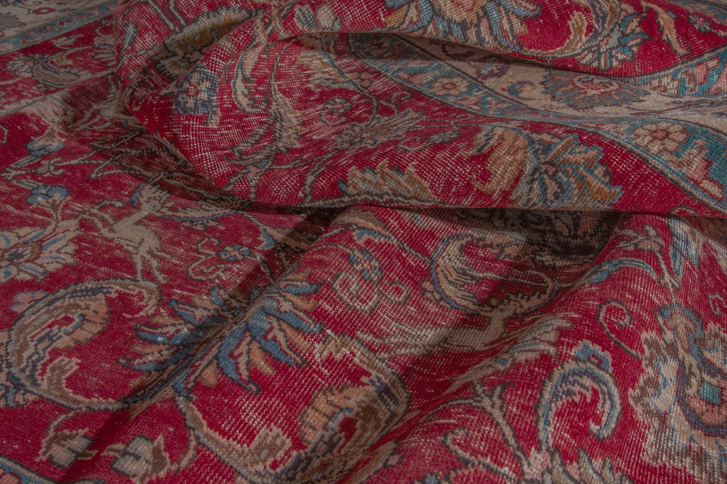 2594 - 6'11" x 10'8"