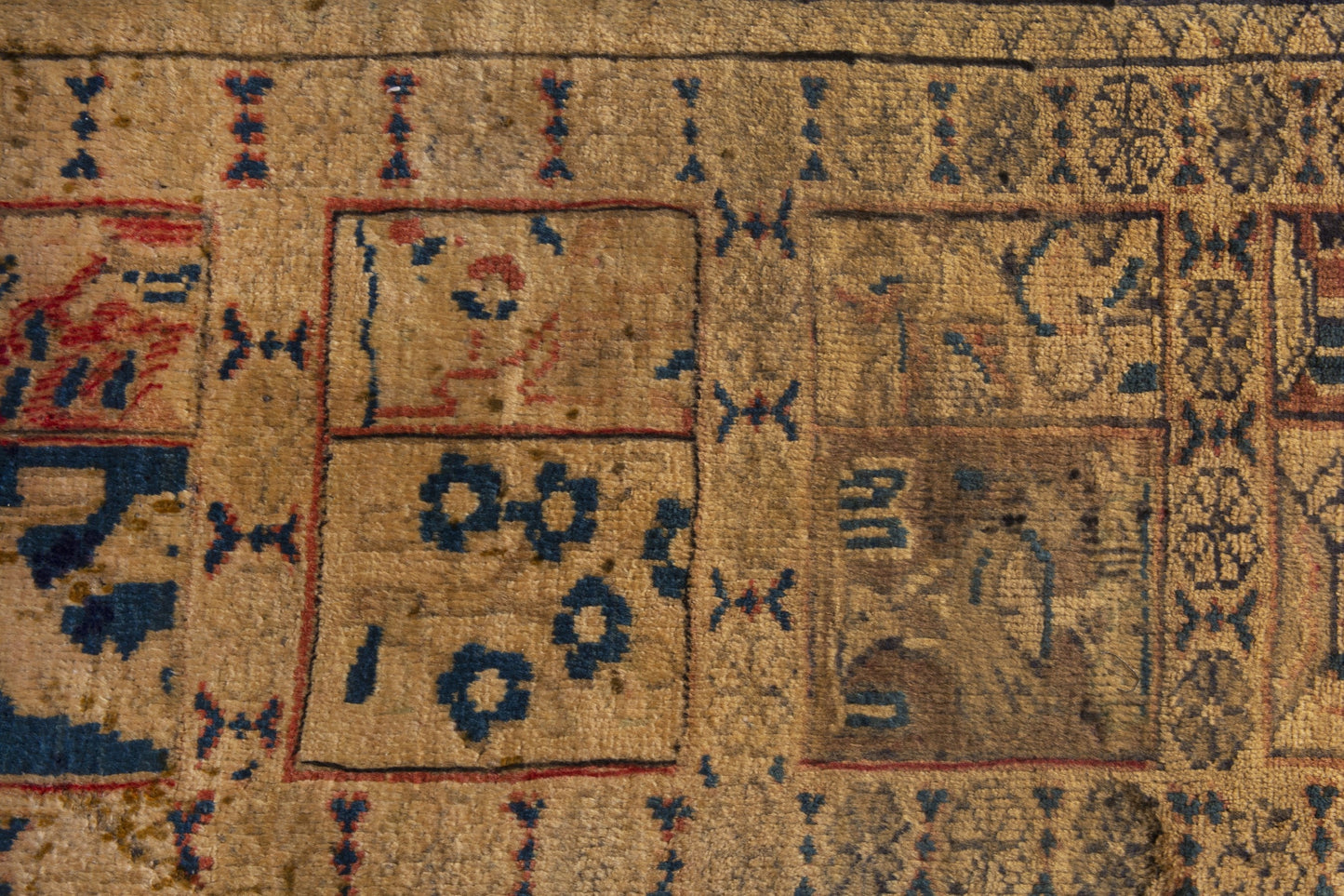 2979 - 3'11" x 10'10"