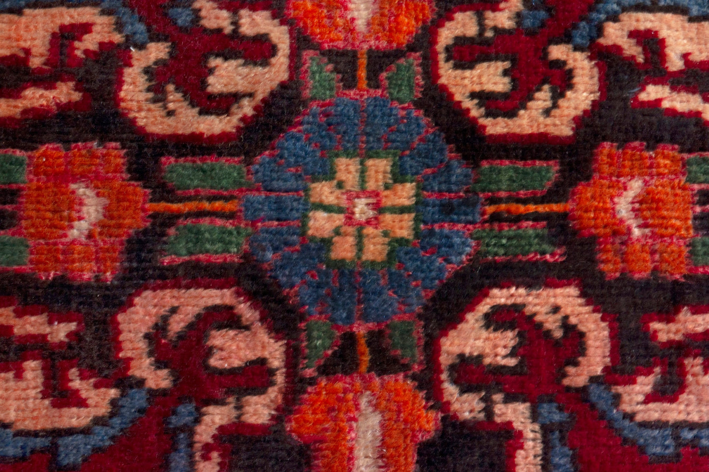 3102 - 3'10" x 10'4"